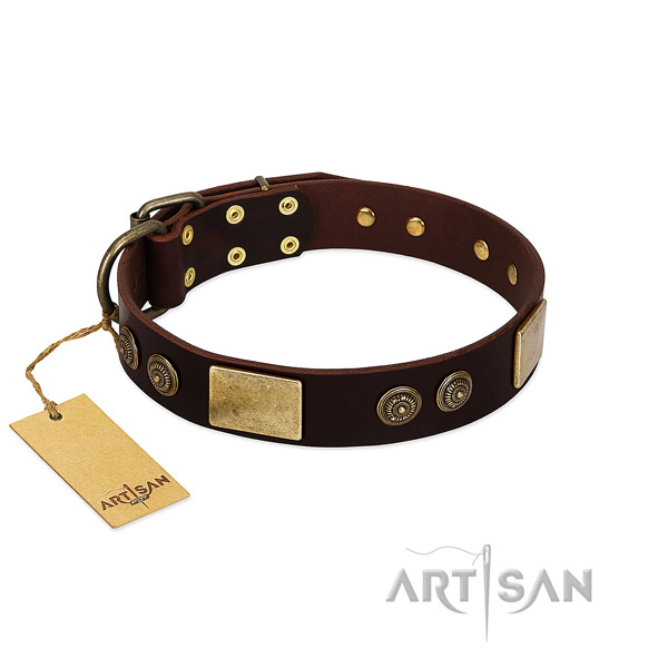 Durable D-ring on full grain leather dog collar for your doggie