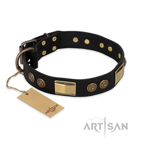 Exceptional genuine leather dog collar for easy wearing