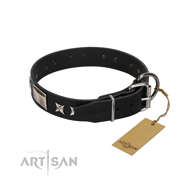Top rate full grain natural leather dog collar with corrosion proof traditional buckle