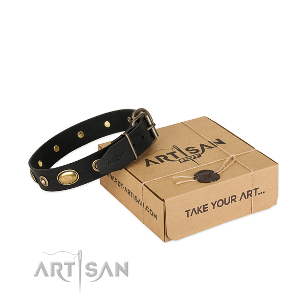 Rust-proof D-ring on full grain natural leather dog collar for your four-legged friend